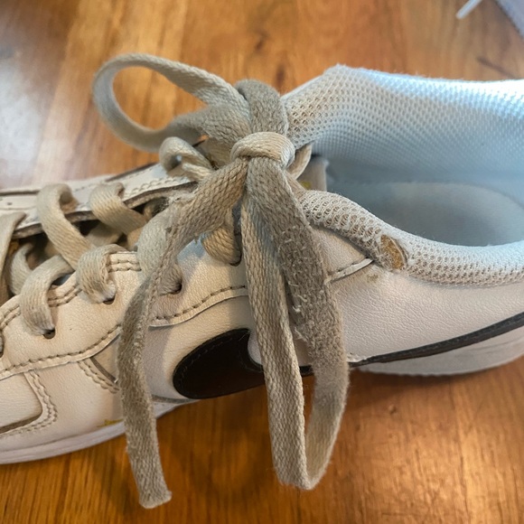 Have a Nike Day Air forces (US 6Y) - Picture 12 of 12